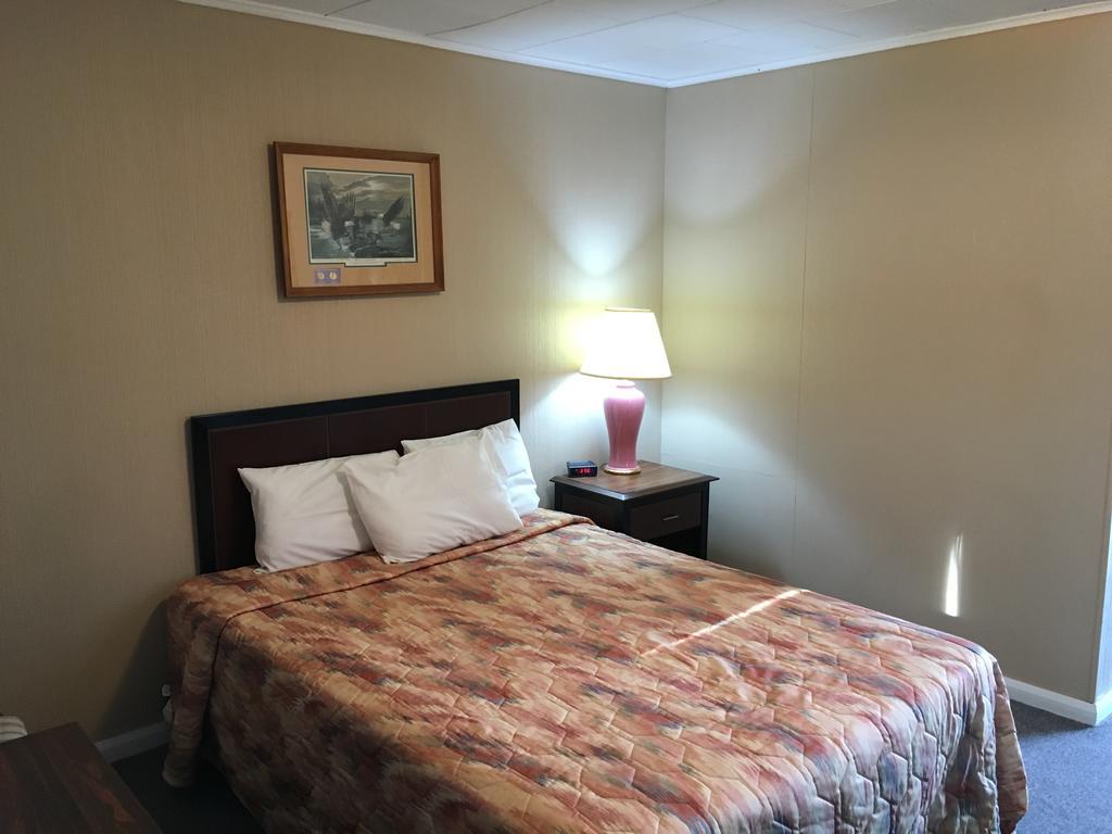 Shamrock Motelミッドランド エクステリア 写真