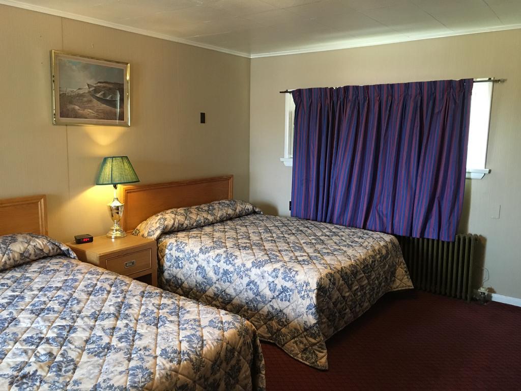 Shamrock Motelミッドランド エクステリア 写真