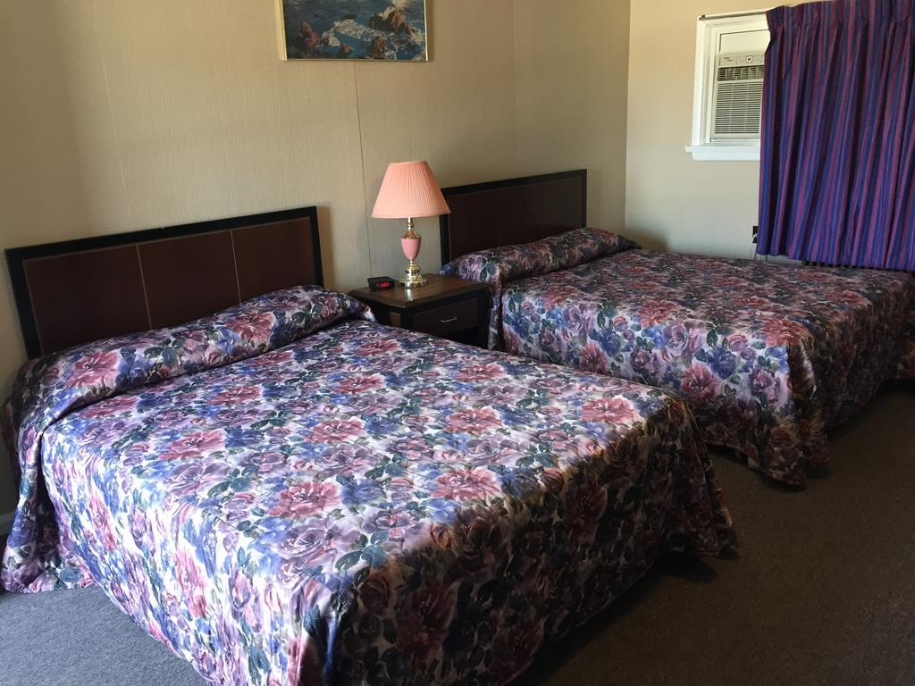 Shamrock Motelミッドランド エクステリア 写真